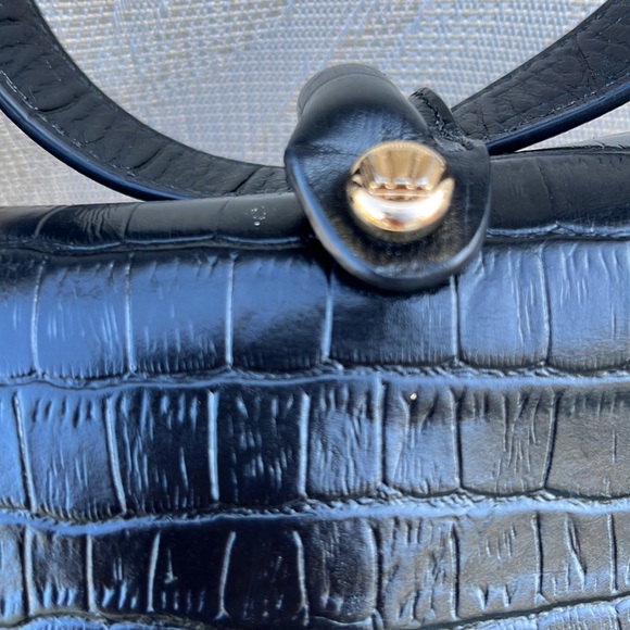 Henry Bendel shoulder or hand bag - Picture 2 of 8